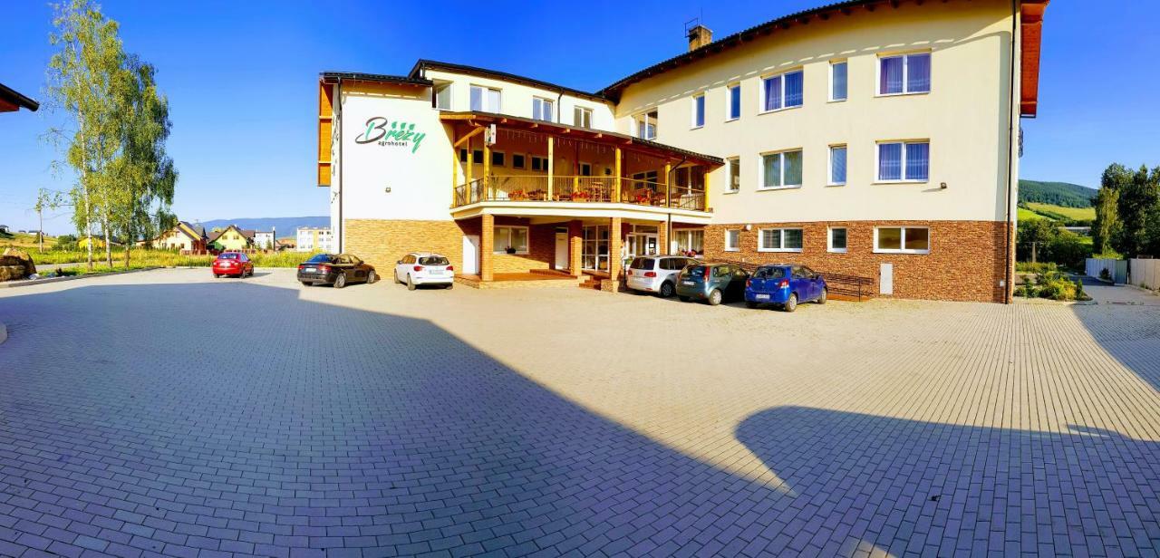 Agrohotel Tri Brezy Hrustin Exterior foto